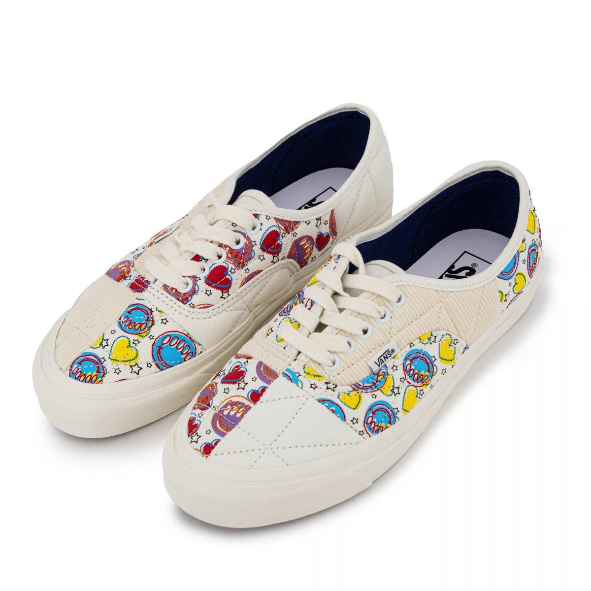 Baskets Authentic Patchwork Surpiqures Motifs Coeurs Et Smileys Basses T39 Au 47 Homme VANS 7 Baskets Authentic Patchwork Surpiqures Motifs Coeurs Et Smileys Basses T39 Au 47 Homme VANS – Image 5