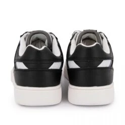 Baskets Basses à Lacets Logo Imprimé Et Bandes Décoratives Homme US POLO 23 Baskets Basses à Lacets Logo Imprimé Et Bandes Décoratives Homme US POLO -Dockers by Gerli Soldes Magasin baskets basses a lacets logo imprime et bandes decoratives homme us polo 9