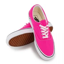 Baskets Toile Era Fluo Basses Mixte VANS -Dockers by Gerli Soldes Magasin baskets toile era fluo basses mixte vans 9
