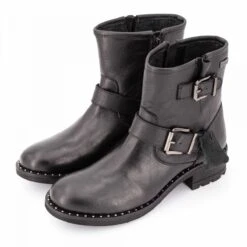 Bottines Cloutées En Cuir Lalie Enfant LES TROPEZIENNES PAR M.BELARBI 11 Bottines Cloutées En Cuir Lalie Enfant LES TROPEZIENNES PAR M.BELARBI -Dockers by Gerli Soldes Magasin bottines cloutees en cuir lalie enfant les tropeziennes par mbelarbi 2