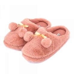 Chaussons Fausse Fourrure Pompon Antidérapant Claire Femme LES PETITES...PARIS -Dockers by Gerli Soldes Magasin chaussons fausse fourrure pompon antiderapant claire femme les petitesparis 14