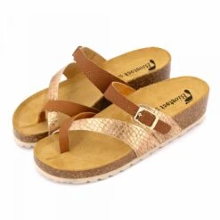 Mules à Talon Compensé Brides D'orteils Croisées Motif Serpent Rose Gold Igua Femme BIOSTOCK -Dockers by Gerli Soldes Magasin mules a talon compense brides d orteils croisees motif serpent rose gold igua femme biostock 3