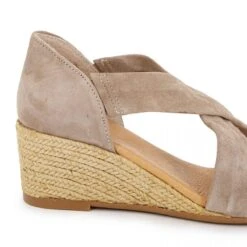 Sandales Compensees Ante Negro 517/5 T36/41 Femme PINAZ -Dockers by Gerli Soldes Magasin sandales compensees ante negro 517 5 t36 41 5