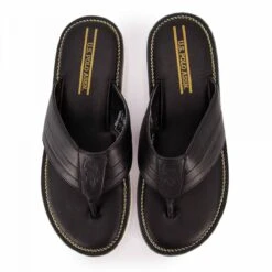 Tongs Cuir Noir Mylo Logo Gravé Homme US POLO 9 Tongs Cuir Noir Mylo Logo Gravé Homme US POLO -Dockers by Gerli Soldes Magasin tongs cuir noir mylo logo grave homme us polo 2